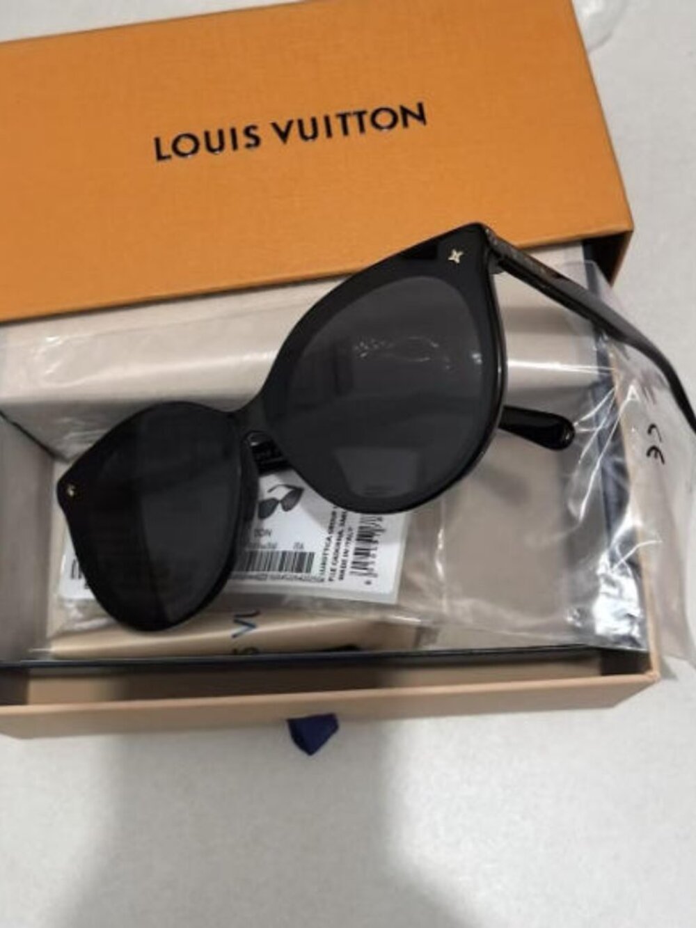 Louis Vuitton My Monogram Sunglasses - Picture 3 of 11